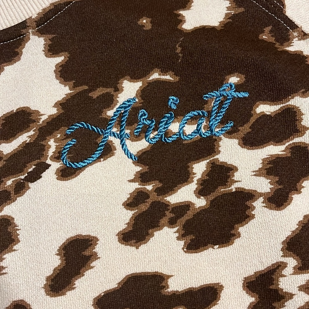 Ariat sweatshirt. XL new without tags. Soft and comfortable - Picture 3 of 6